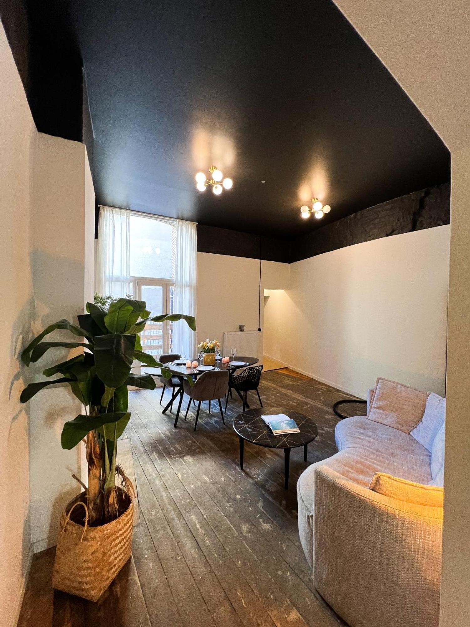 San Home'S Antwerpen Bagian luar foto